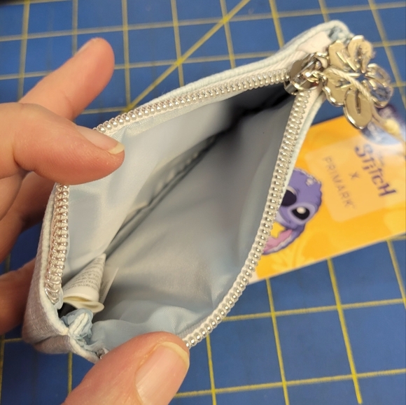 Primark Light Blue Stitch Coin Pouch 5.5" x 3.5" NWT - Picture 3 of 3